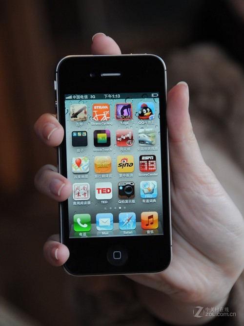 苹果4，时代标志的上市年份揭秘