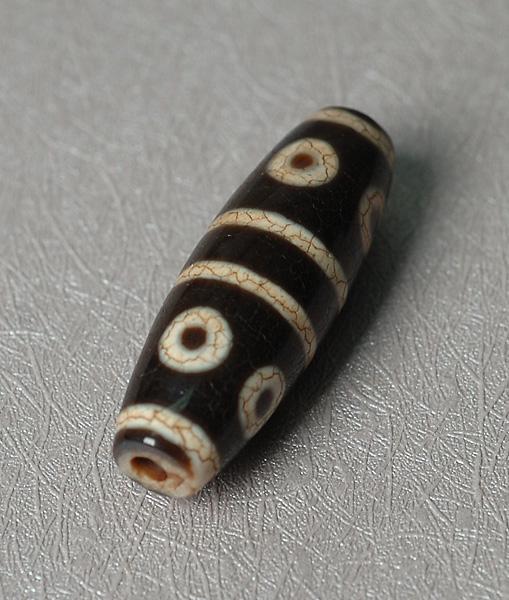 天珠价格表揭秘，千年宝藏中的珍稀珠宝价值探索！