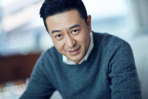 张嘉译最新动态，时代之星持续闪耀