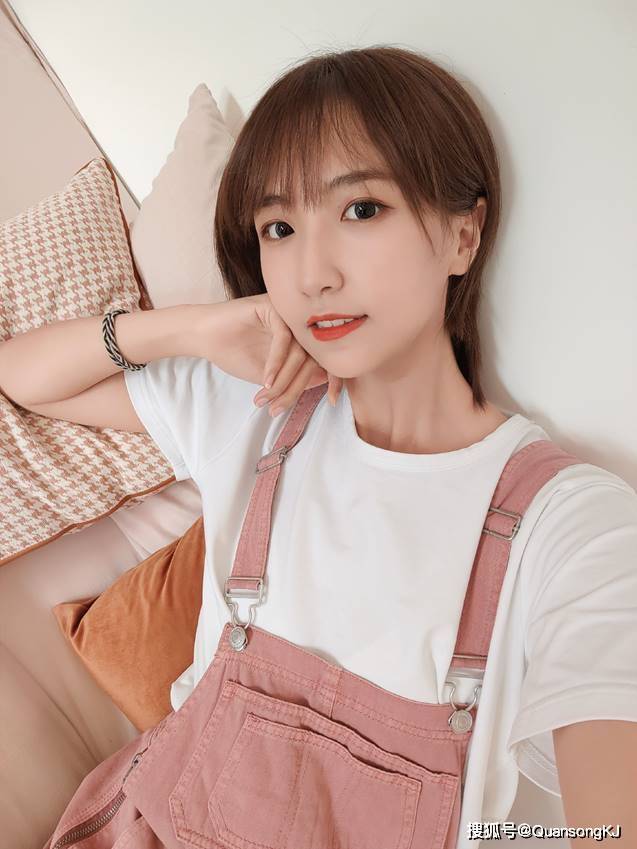 热恋与探索,自然美景之旅与内心的宁静追求