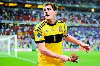 足球明星排行与小巷隐藏瑰宝探秘,特色小店魅力揭秘