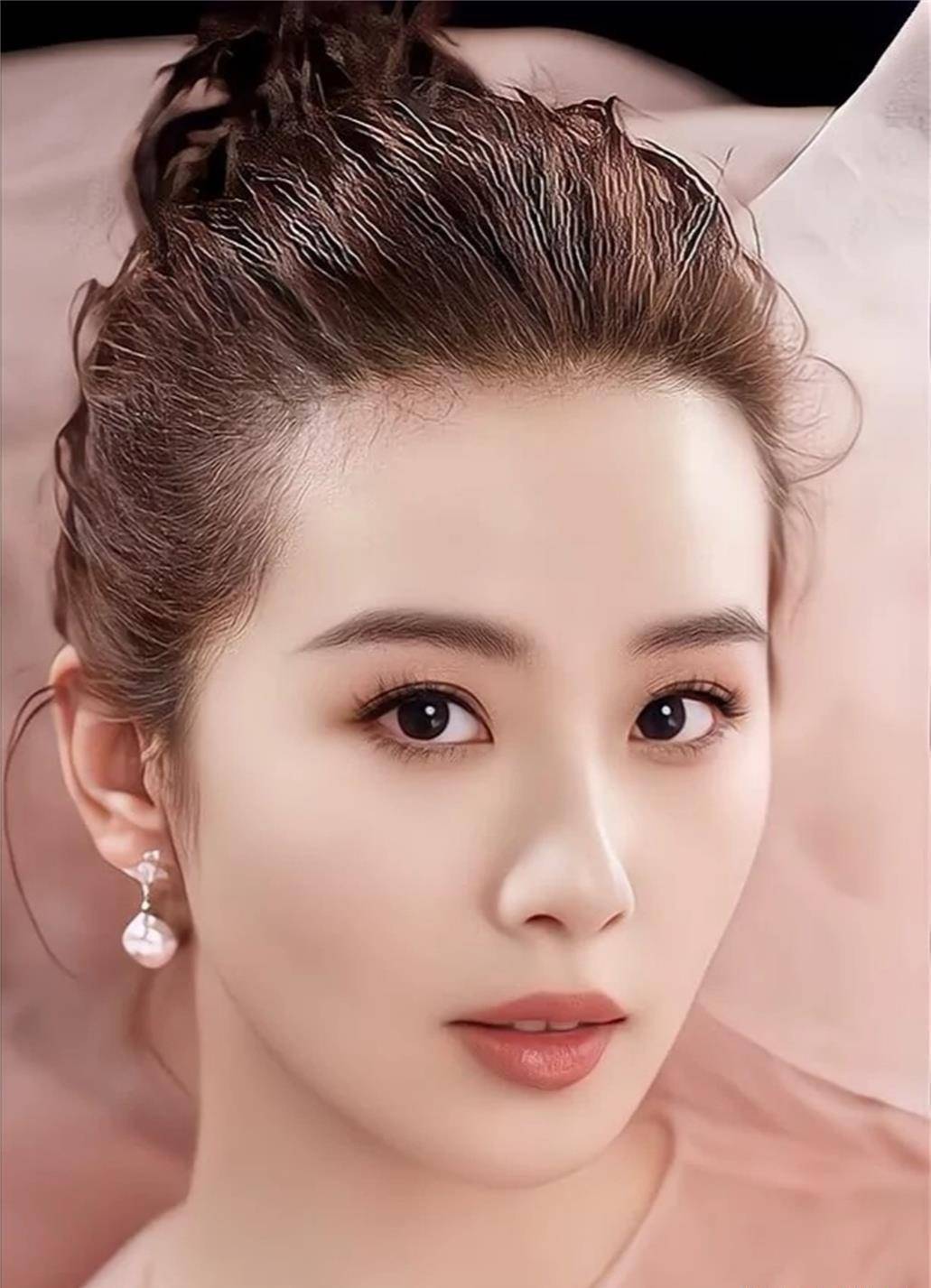 美貌演员，探索星光背后的无限魅力