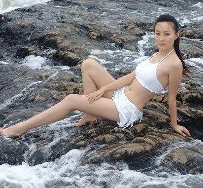 卢嘉丽最新动态揭秘，力量中的变化与自信成就之旅