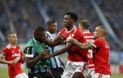 比赛群殴，暴力背后的复杂议题探讨