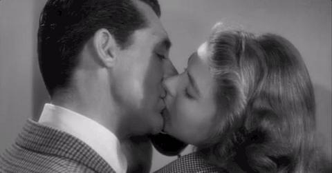 欧美明星吻戏，自然美景与心灵之旅的交融