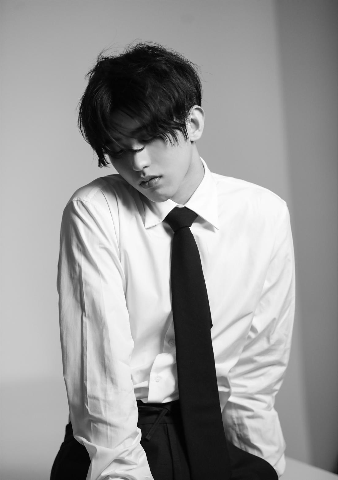 男明星谁最帅,男明星谁最帅?踏上自然美景之旅,寻找内心的平静与答案