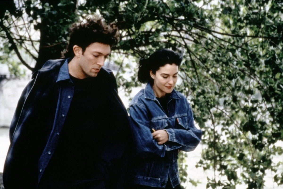 非常公寓电影，学习、蜕变与自信之旅的奇妙旅程