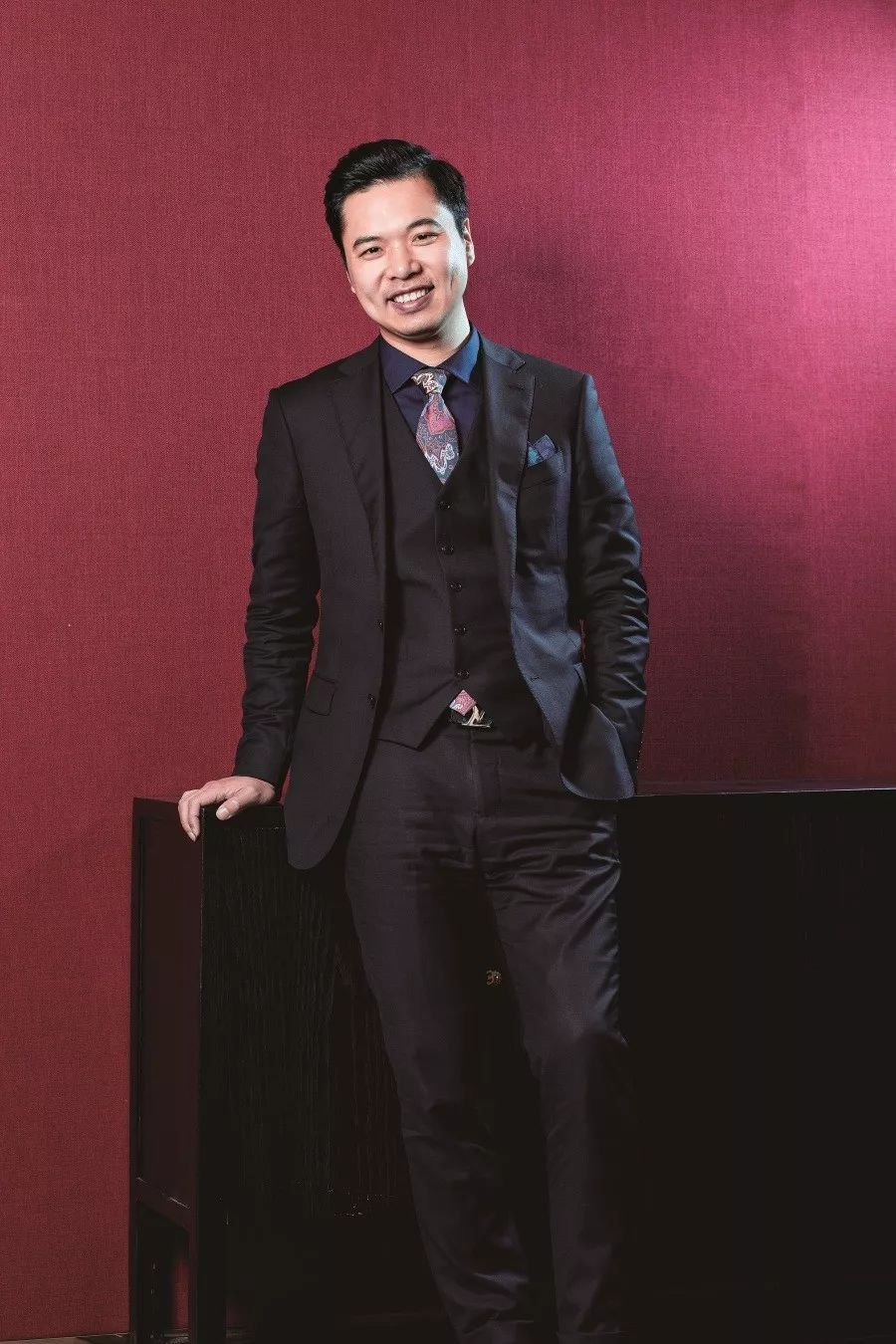 演员周斌，从舞台到荧屏的蜕变之路——自信与成就感的彰显