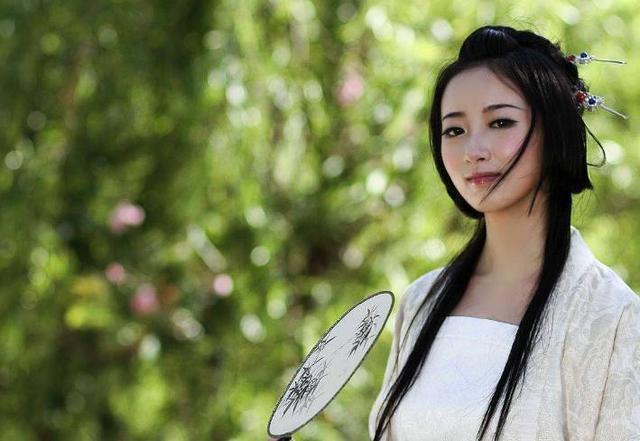 隐藏在巷弄深处的秘密揭晓,明星出场费的计算方法!