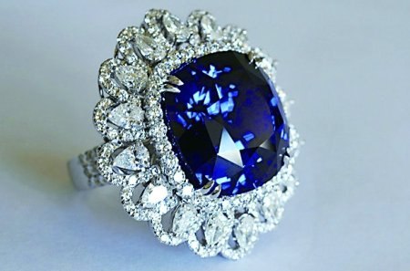 闪耀宝石，揭示宝石价格与人生旅程的璀璨光芒