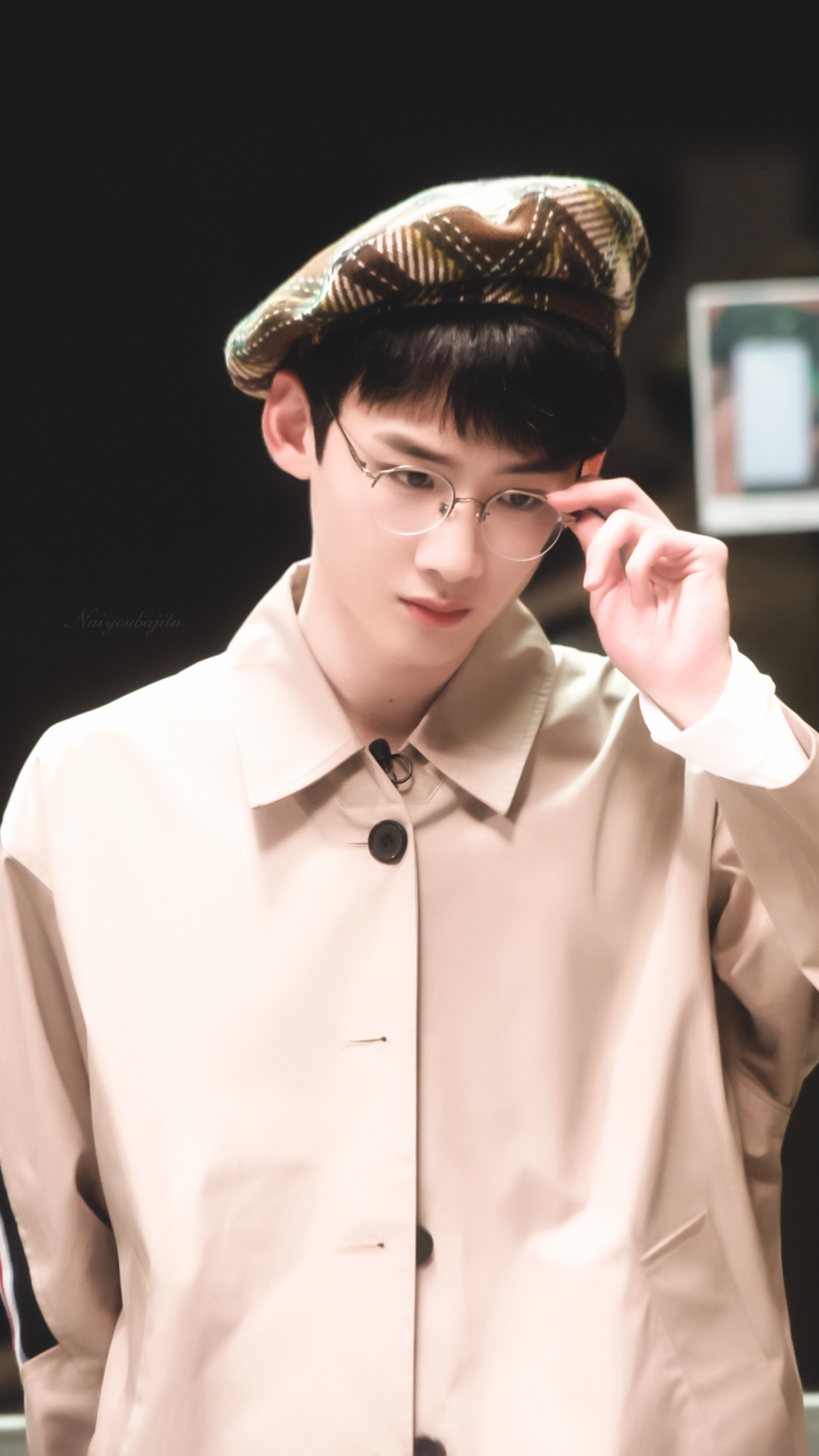 白敬亭在明星大侦探中的温馨友情与陪伴瞬间图片回顾