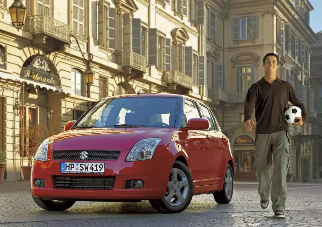 奥拓最新动态揭秘,如何获取应用汽车最新资讯与技能