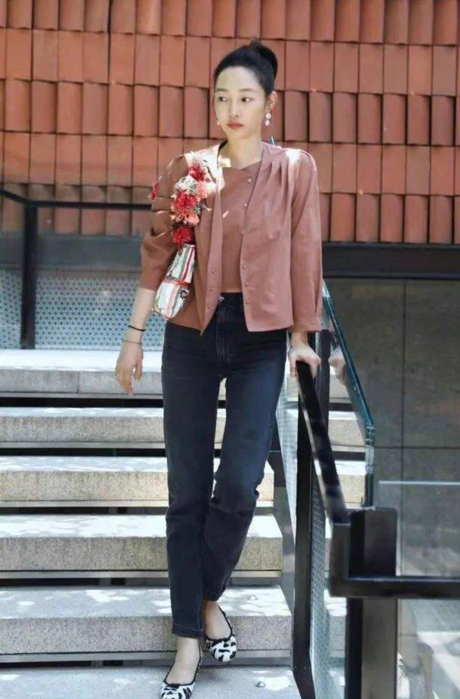 穿越火线全新美化套装,火线上的日常温情