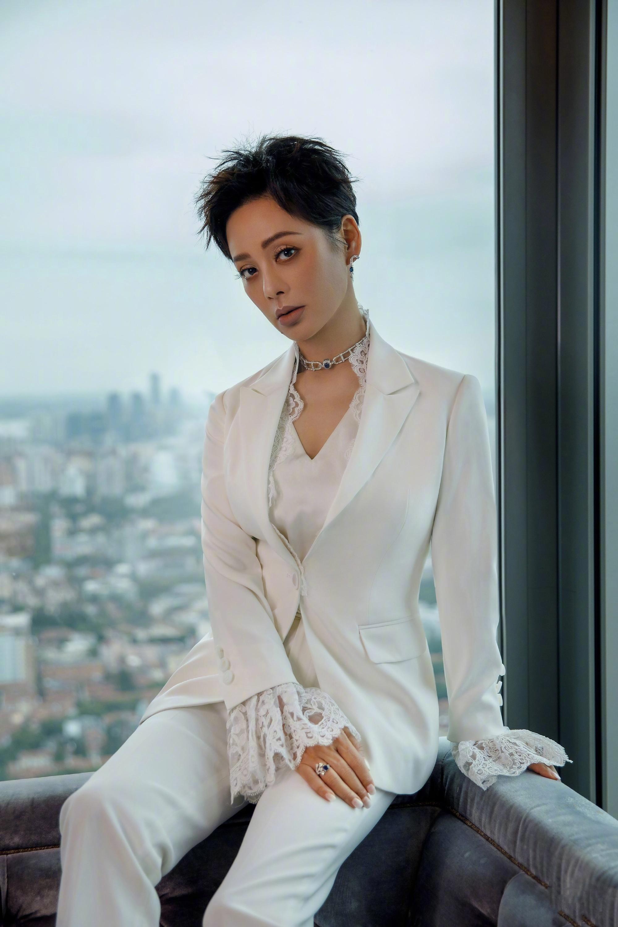 穿越火线全新美化套装,火线上的日常温情