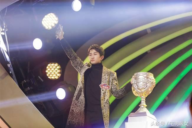 三阶魔方比赛规则详解，步骤指南与参赛指南