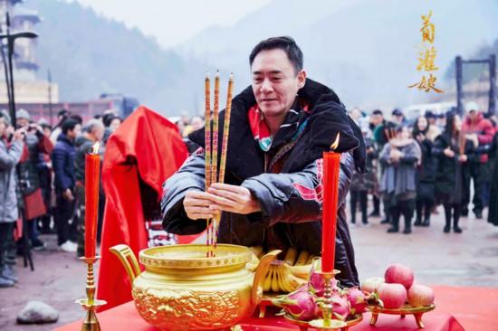 演员张净桐,演员张净桐，从舞台到荧屏，变化中的自信与成就的力量