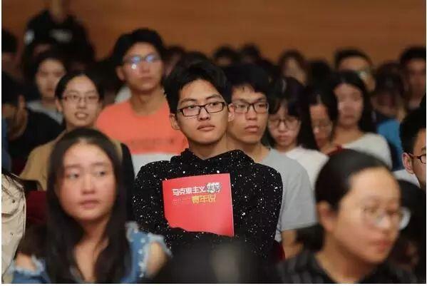 南通电视台喻粒，先锋媒体人的探索之旅