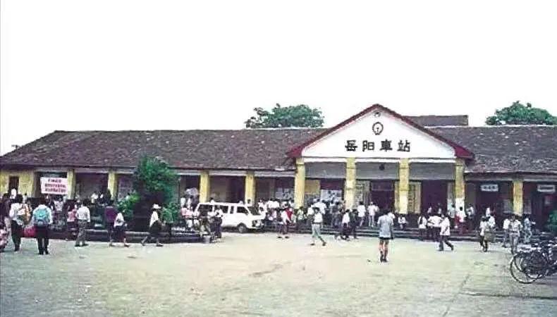 石首火车站最新动态，小巷深处的隐藏瑰宝