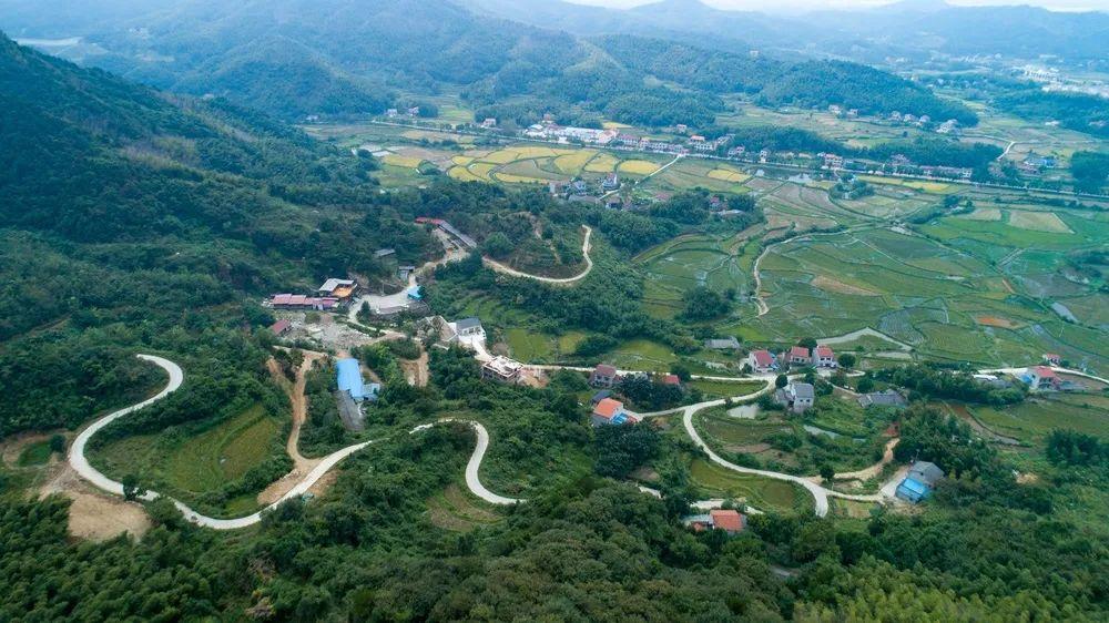 石首火车站最新动态，小巷深处的隐藏瑰宝