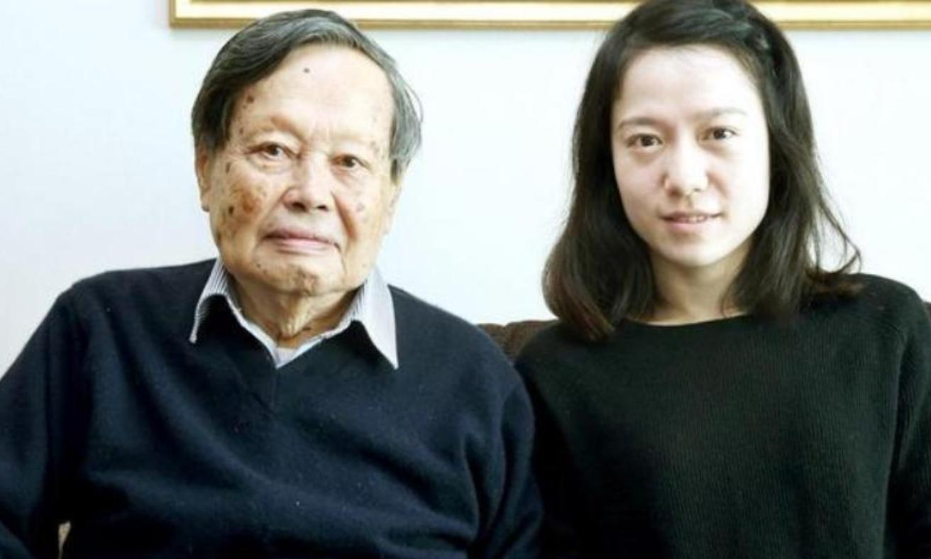 翁帆最新日常，趣事频现，友情绘温馨画卷
