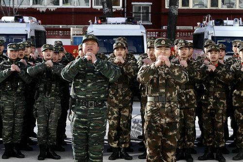 武警最新新闻,武警最新新闻，励志之光照亮成长之路，学习变化带来自信与成就感