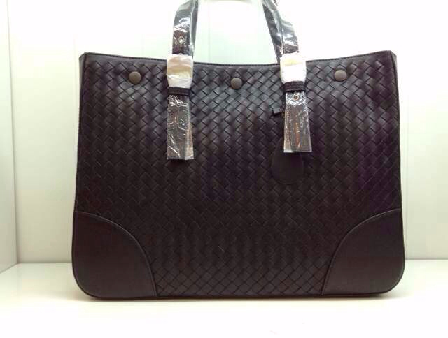 BV包最新款，科技与生活艺术的极致融合