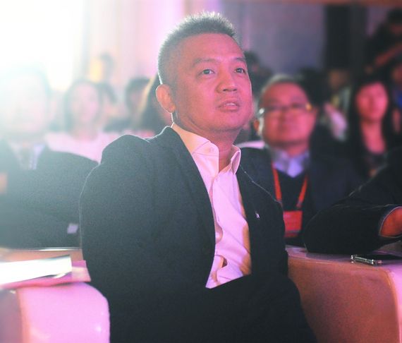 时代之光下的璀璨星辰，傅亦臣杜阮瑜最新免费内容速递