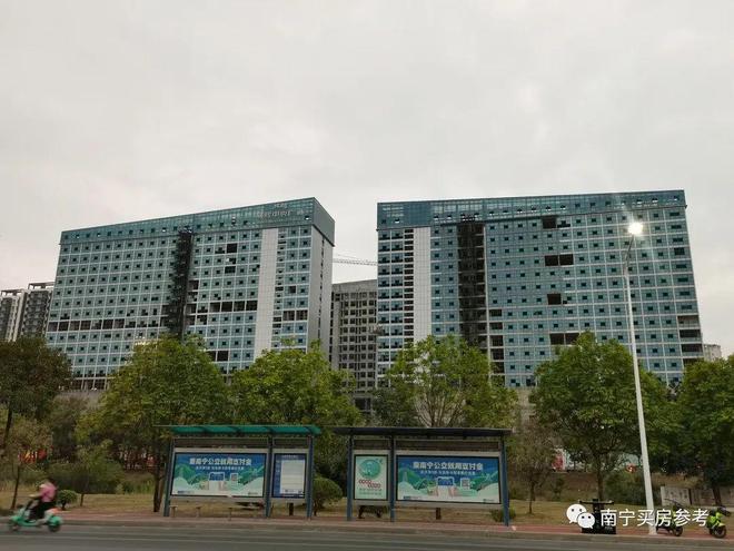 凤岭中央广场,自然美景的探索之旅,心灵觉醒的圣地最新消息