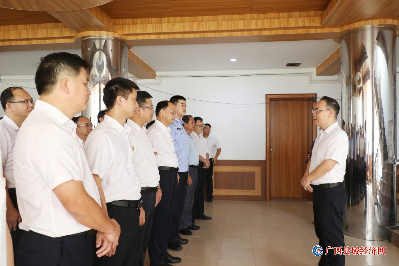 平南县委领导成员最新调整，温馨日常展现新风貌