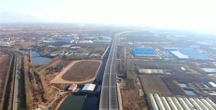 新机场高速最新动态,探索小巷隐藏瑰宝之旅