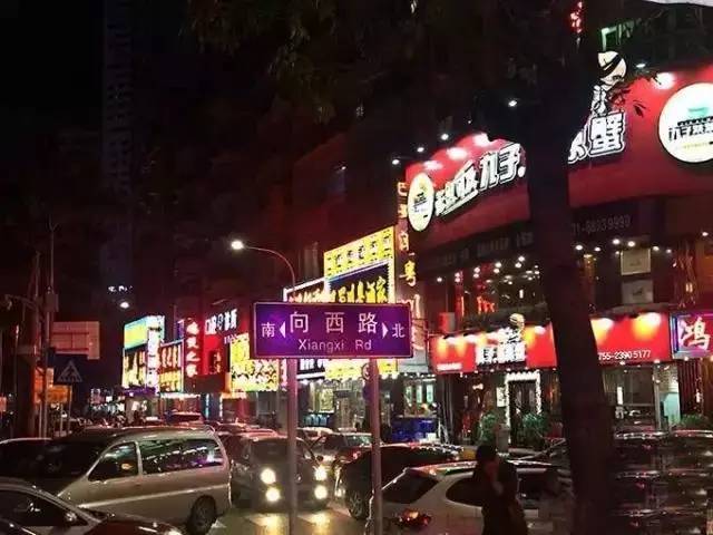 美食街最新动态,一步步带你成为美食探索达人