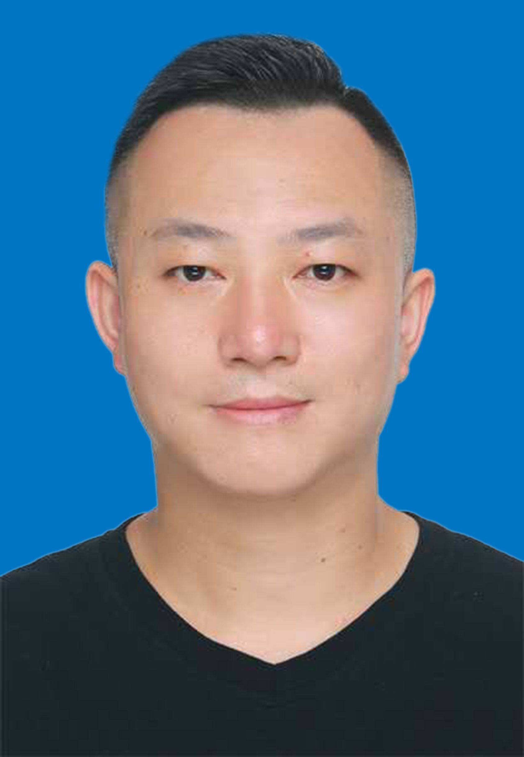 龙斌的日常趣事与友情的温馨纽带，龙斌最新报道速递