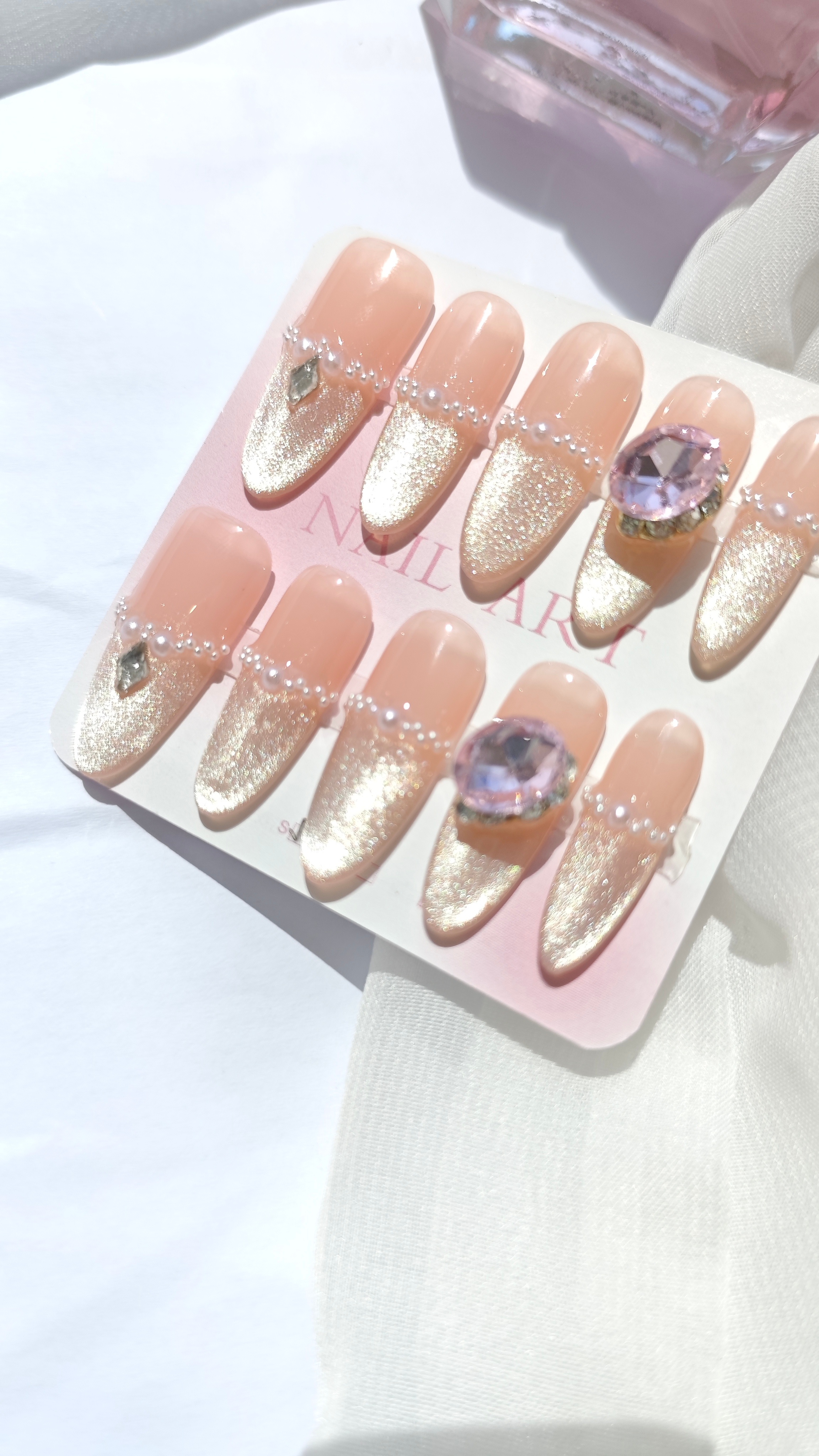 最新穿戴甲引领时尚风潮再度崛起