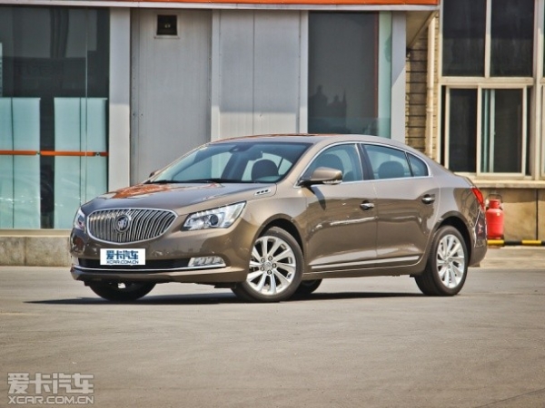 最新款别克君越，自然美景的探索之旅