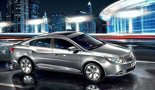 最新款别克君越,自然美景的探索之旅