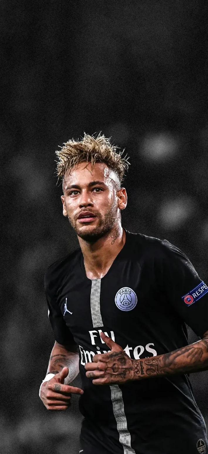 内马尔最新照片,公众视角下的体育偶像形象探讨