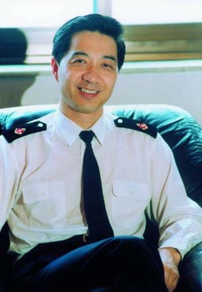 英国最新新闻获取与理解指南，步骤解析及深度解读