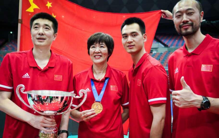 女排最新赛况，力量变化展现自信，成就感的源泉