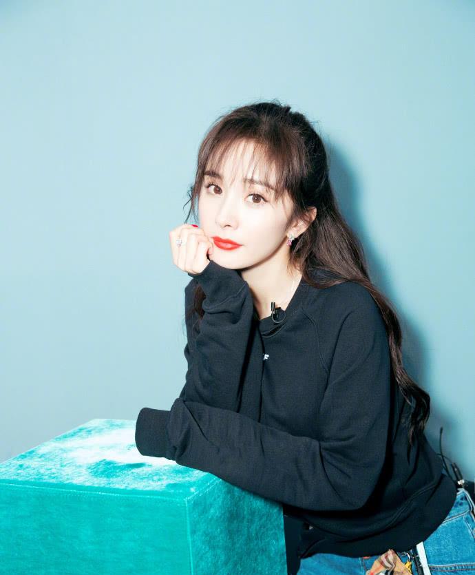 杨幂最新发型，时尚造型指南大全