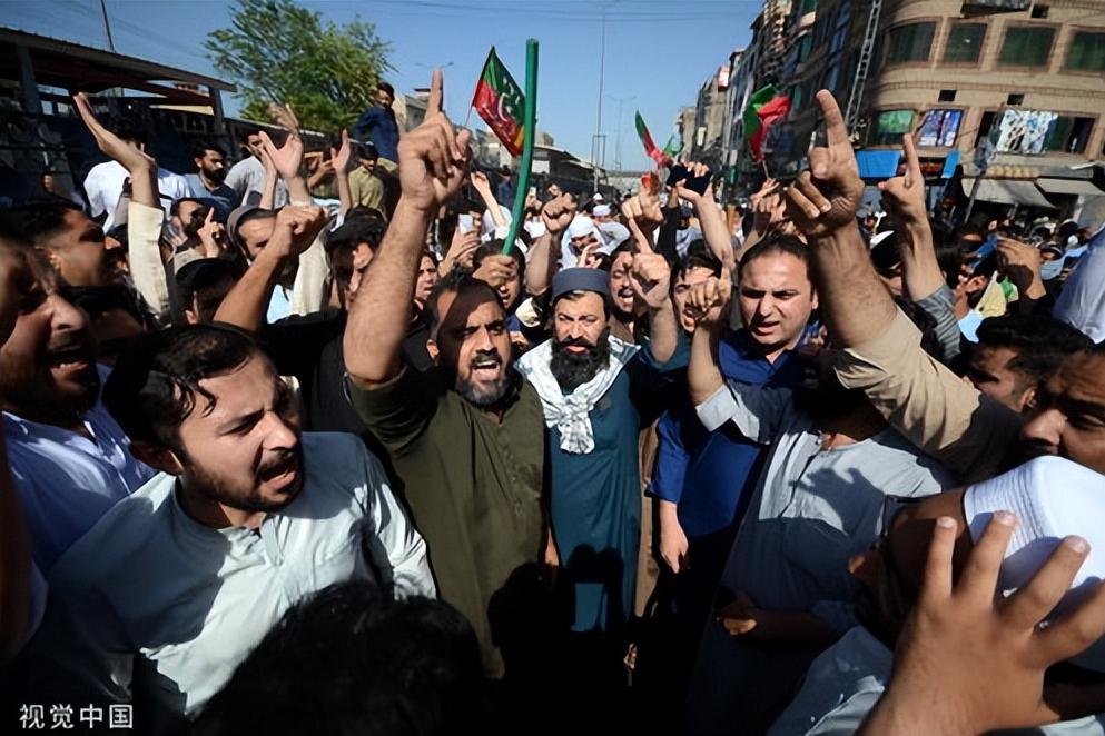 巴基斯坦最新局势下的温馨日常观察