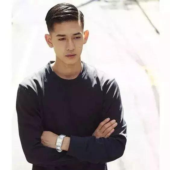 韩国最新发型男2025,自然美景之旅与内心平和的邂逅