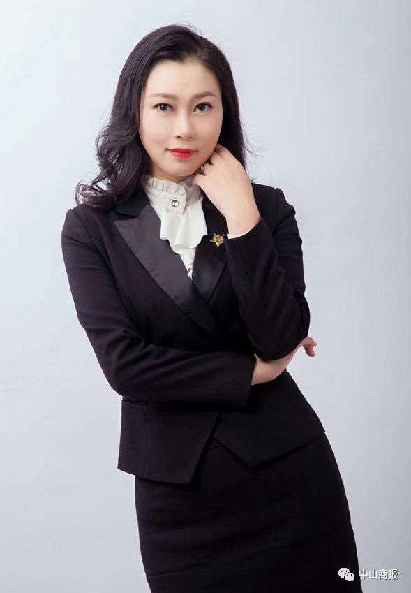 陈扬美女总裁最新更新揭秘，小巷中的隐藏美食宝藏